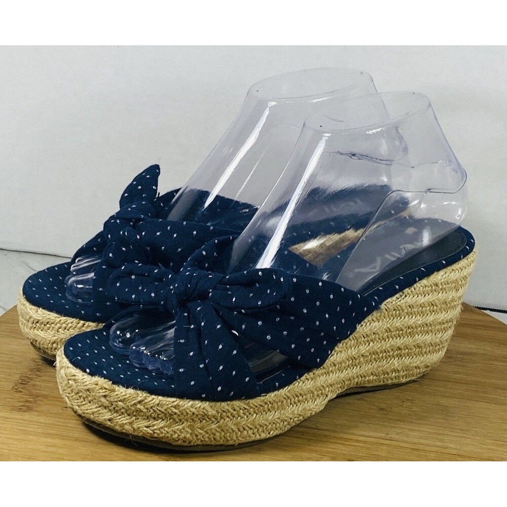 Mia Espadrille Wedge Size 7. Heel 3”